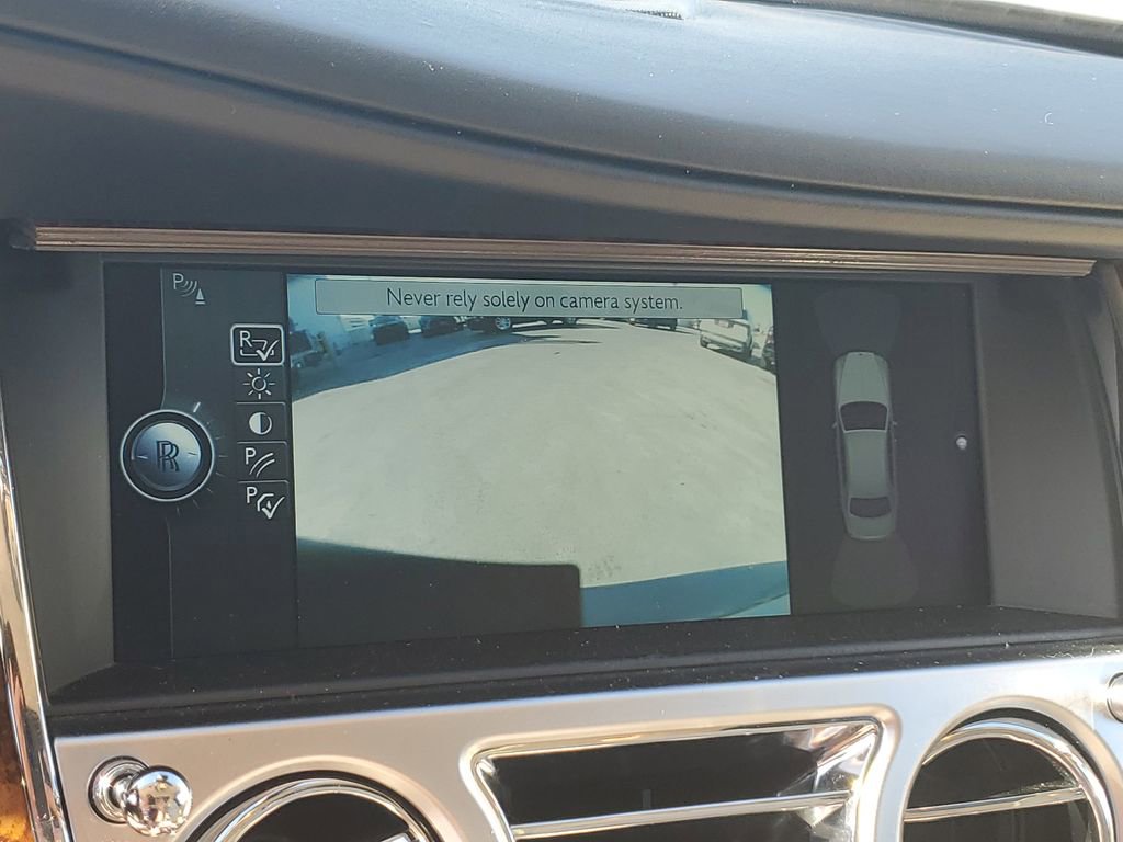 Used 2011 Rolls-Royce Ghost image 27