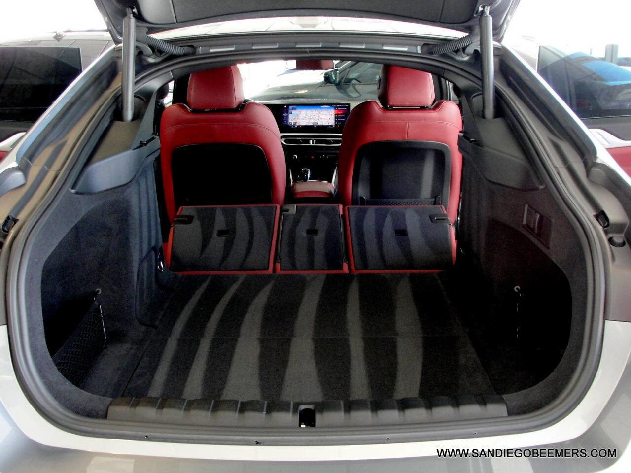 Used 2023 BMW i4 eDrive40 image 60