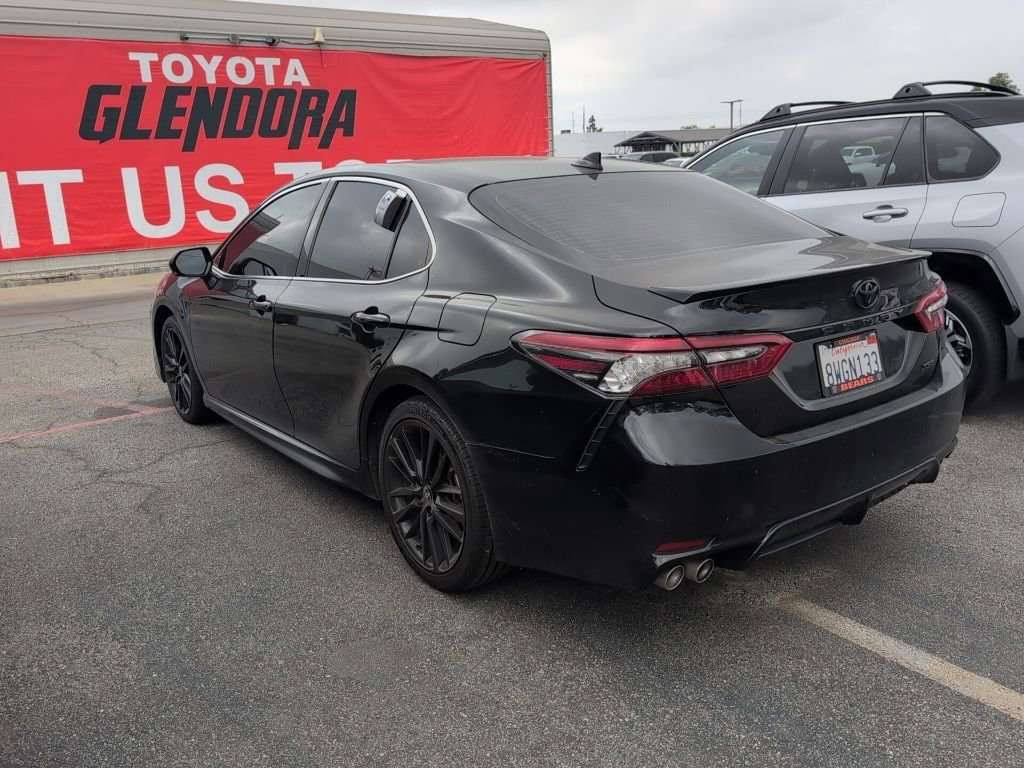 Used 2021 Toyota Camry XSE image 6
