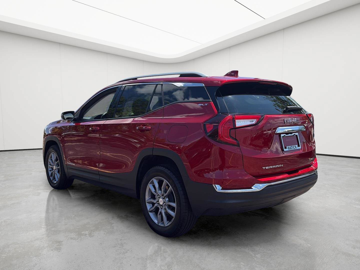 Used 2023 GMC Terrain SLT AWD/4WD image 6