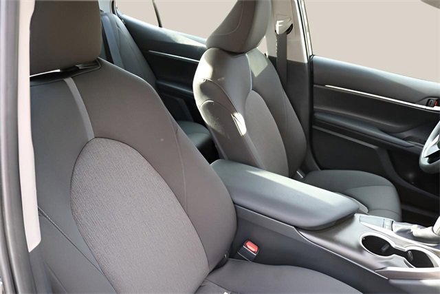 Used 2024 Toyota Camry LE image 17