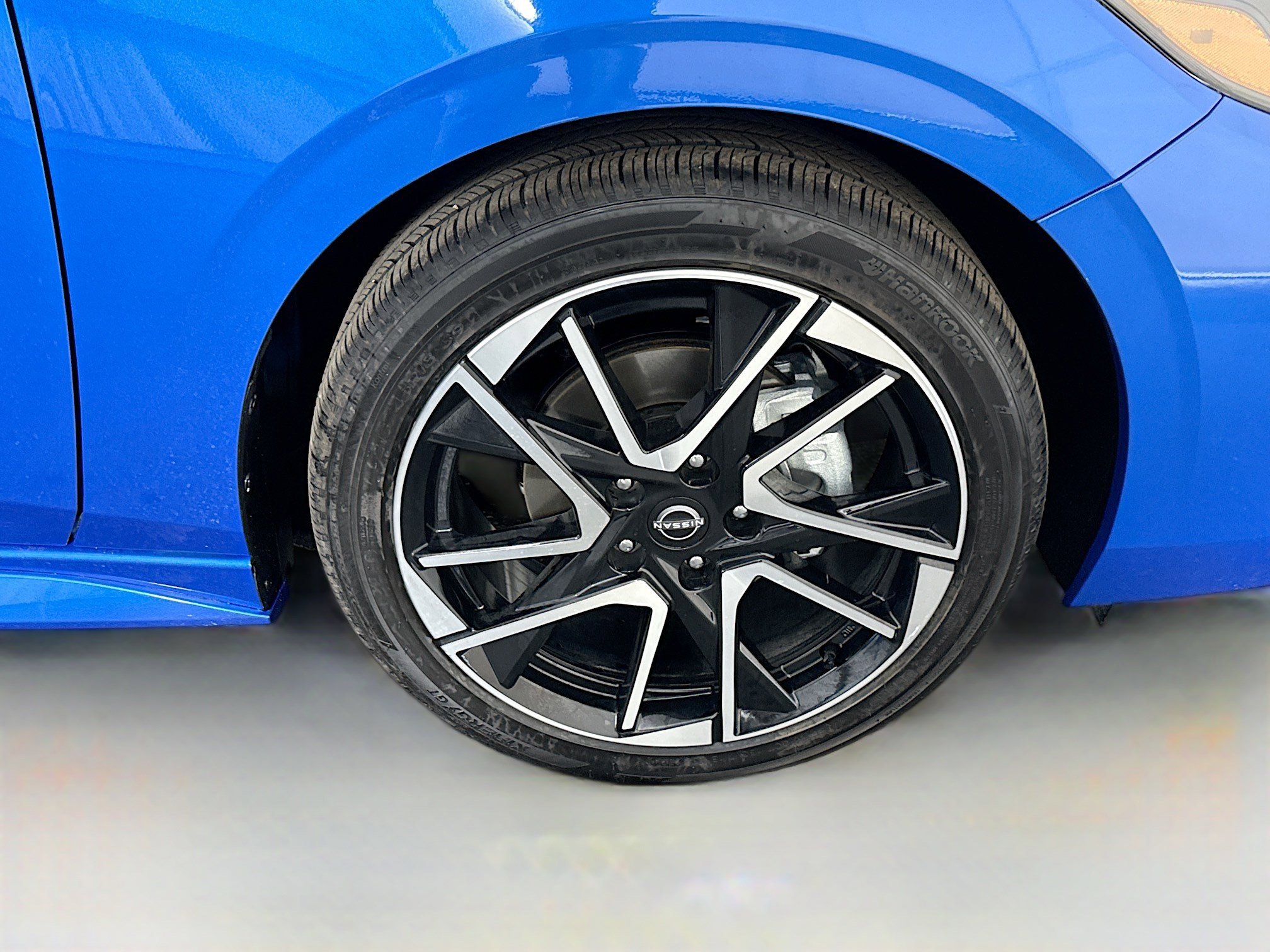 Used 2025 Nissan Sentra SR image 32