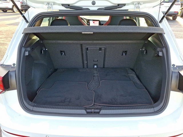 Used 2023 Volkswagen GTI SE image 32