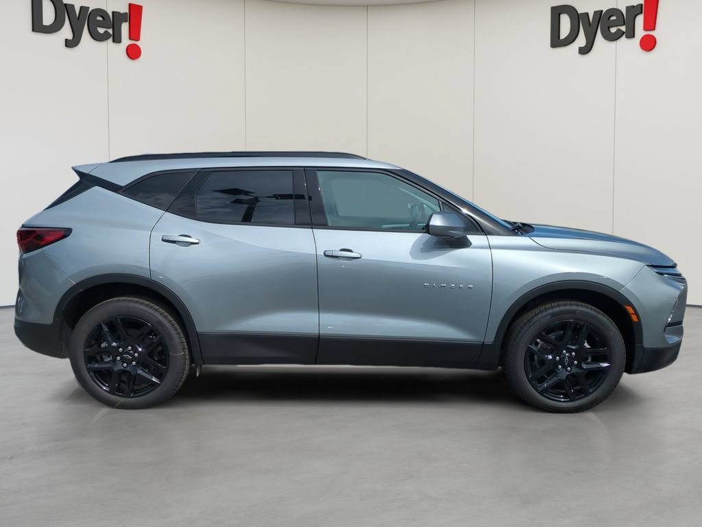 New 2026 Chevrolet Blazer LT w/ Convenience Package FWD image 3
