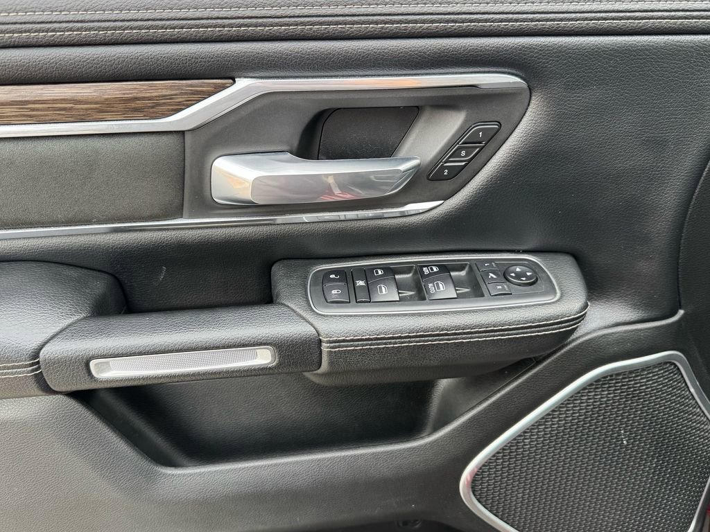 Used 2019 RAM 1500 Laramie image 10