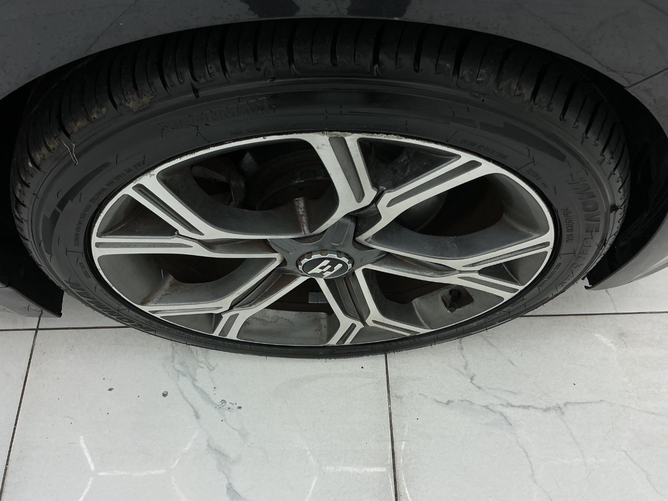 Used 2019 Kia Stinger Premium AWD/4WD image 47