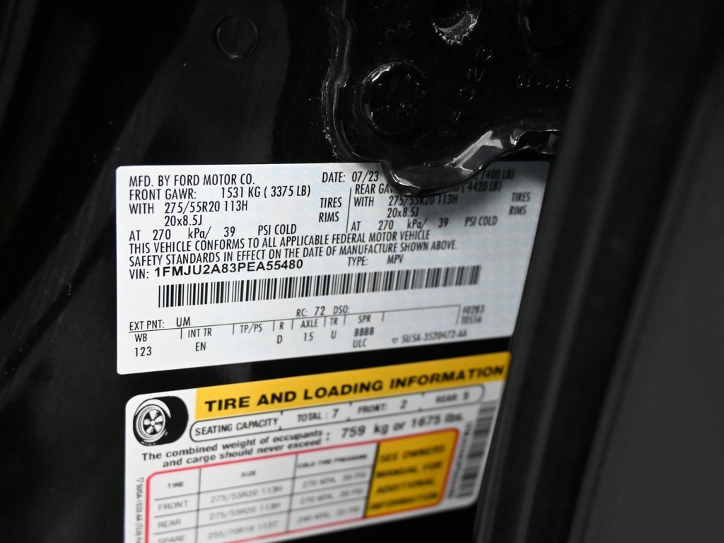 Used 2023 Ford Expedition Limited image 14