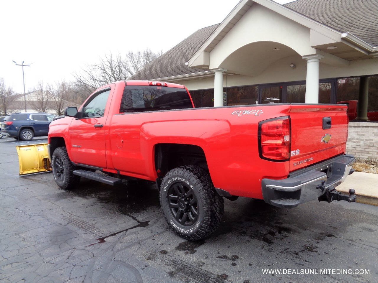 Used 2016 Chevrolet Silverado 2500 W/T w/ WT Convenience Package AWD/4WD image 4