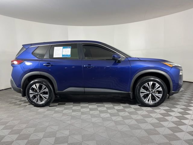 Used 2022 Nissan Rogue SV image 12
