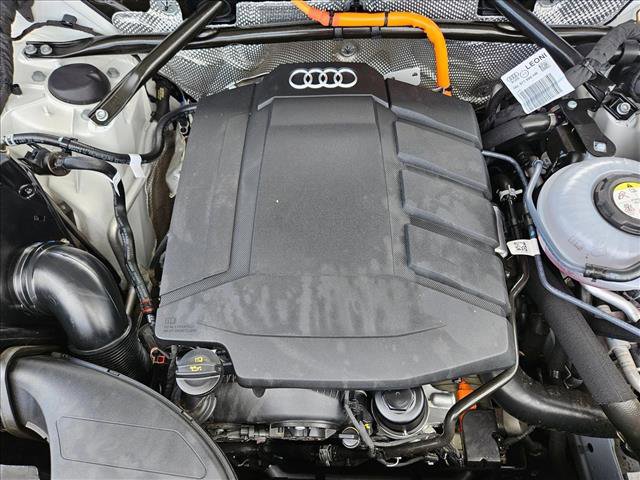 Certified 2025 Audi Q5 e Premium Plus w/ Premium Plus Package image 28
