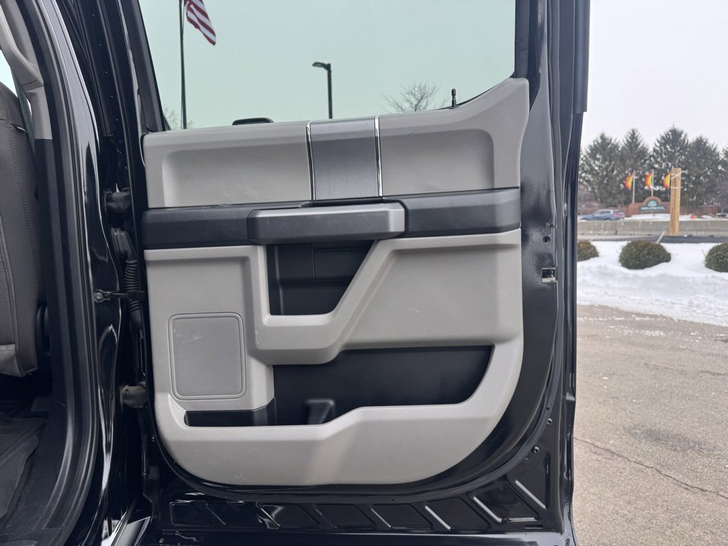 Used 2020 Ford F250 XLT w/ XLT Premium Package image 36