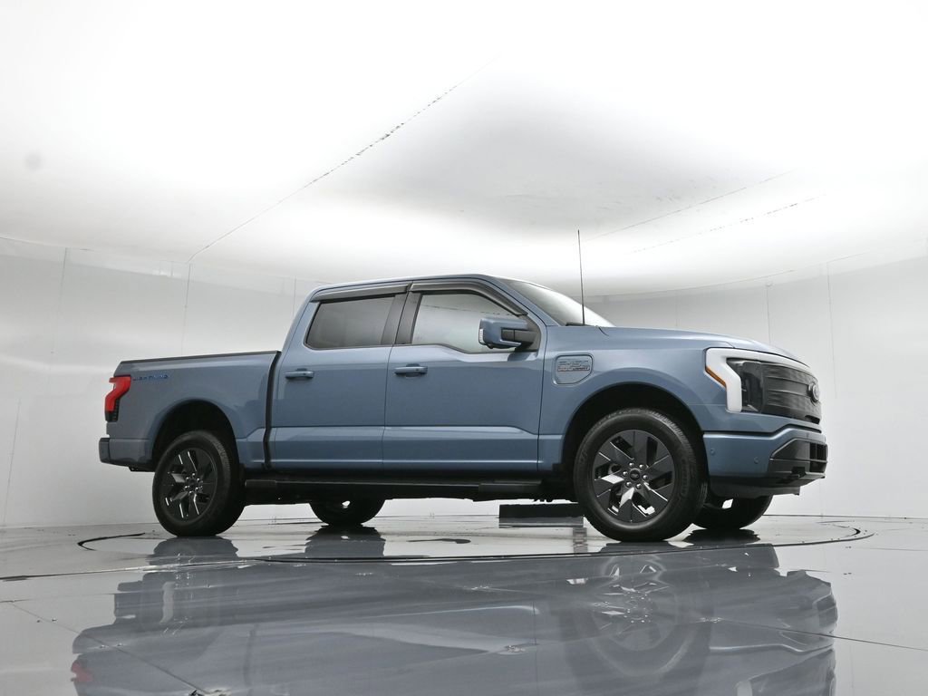Used 2023 Ford F150 Lightning Lariat w/ Equipment Group 511A High image 4
