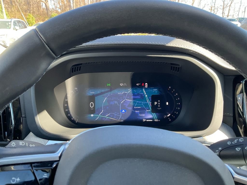 Certified 2025 Volvo XC60 B5 Ultra image 18