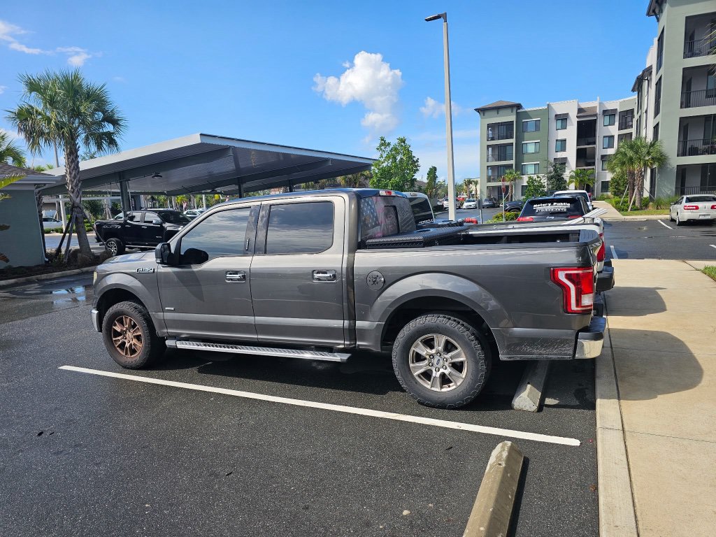 Used 2016 Ford F150 XLT w/ Equipment Group 302A Luxury RWD image 3