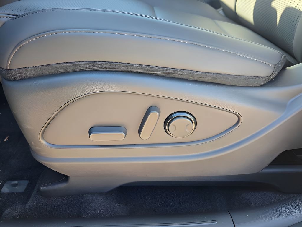 Used 2026 Hyundai Palisade XRT Pro image 15