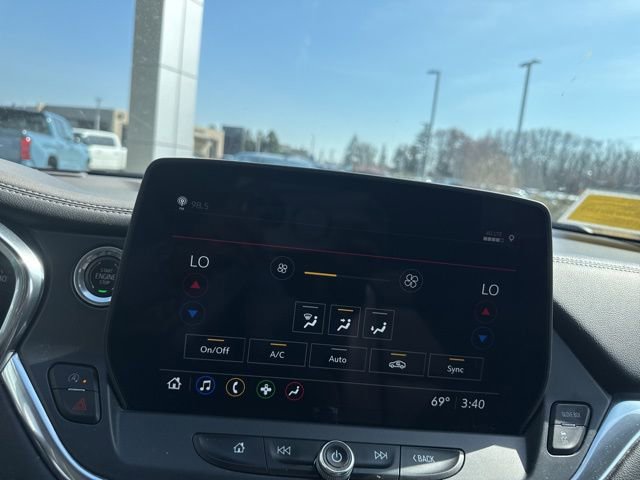 Used 2023 Chevrolet Blazer LT image 15