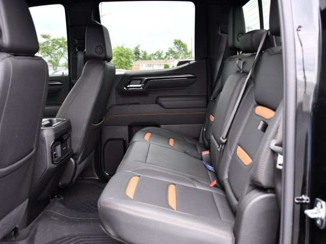Used 2026 GMC Sierra 1500 AT4 w/ AT4 Premium Package AWD/4WD image 19