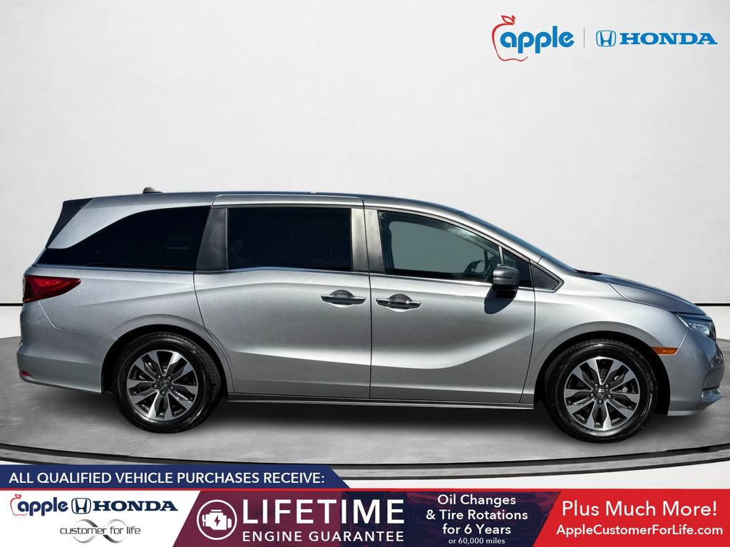 Used 2023 Honda Odyssey EX-L image 2