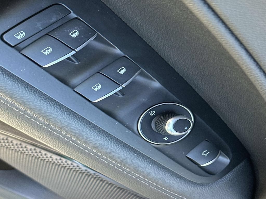 New 2026 Alfa Romeo Stelvio Sprint AWD/4WD image 13