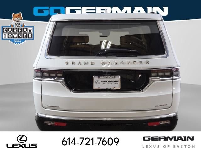 Used 2023 Jeep Grand Wagoneer Series III w/ HD Trailer Tow Package AWD/4WD image 10