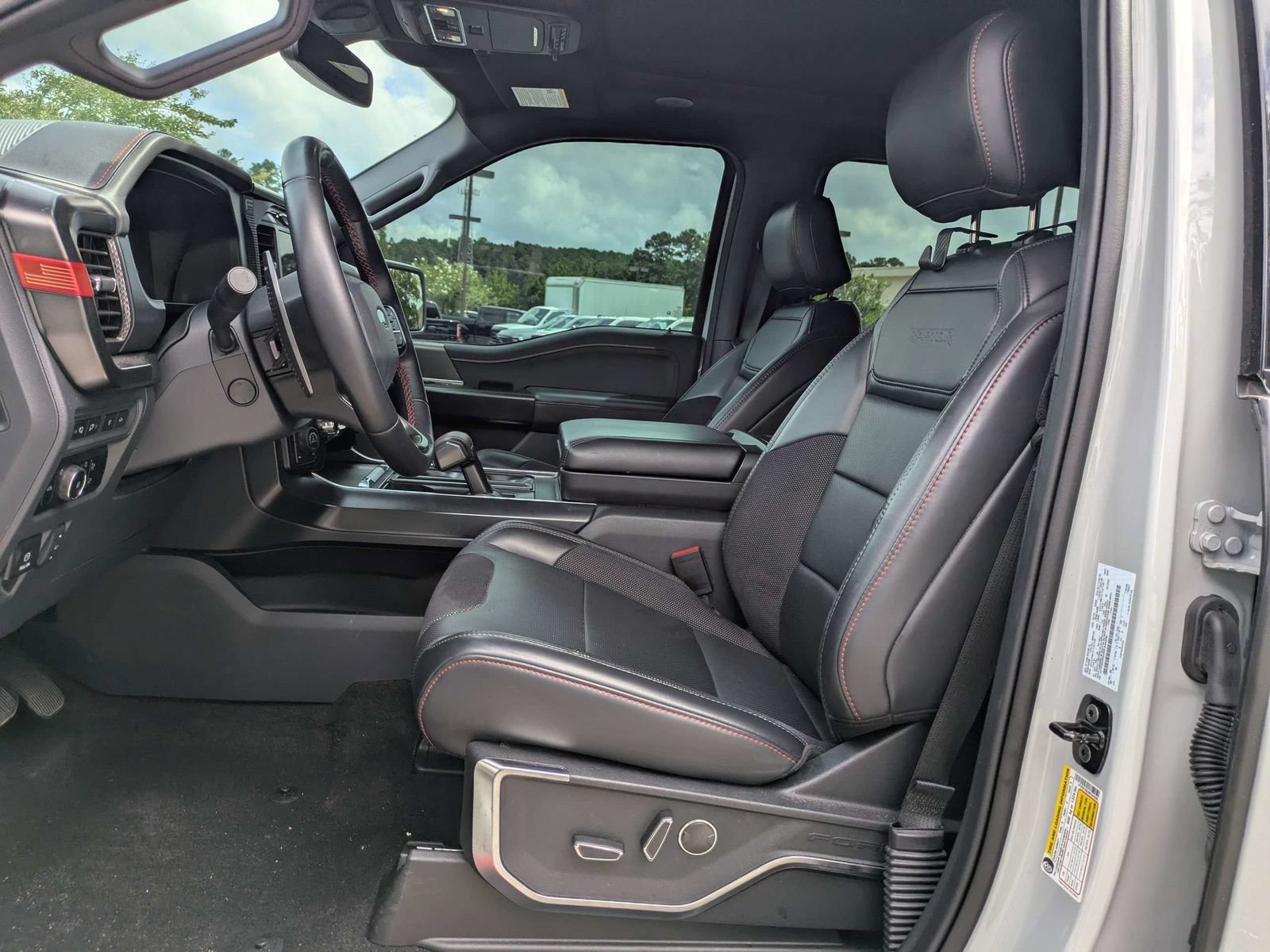 Used 2024 Ford F150 Raptor AWD/4WD image 11