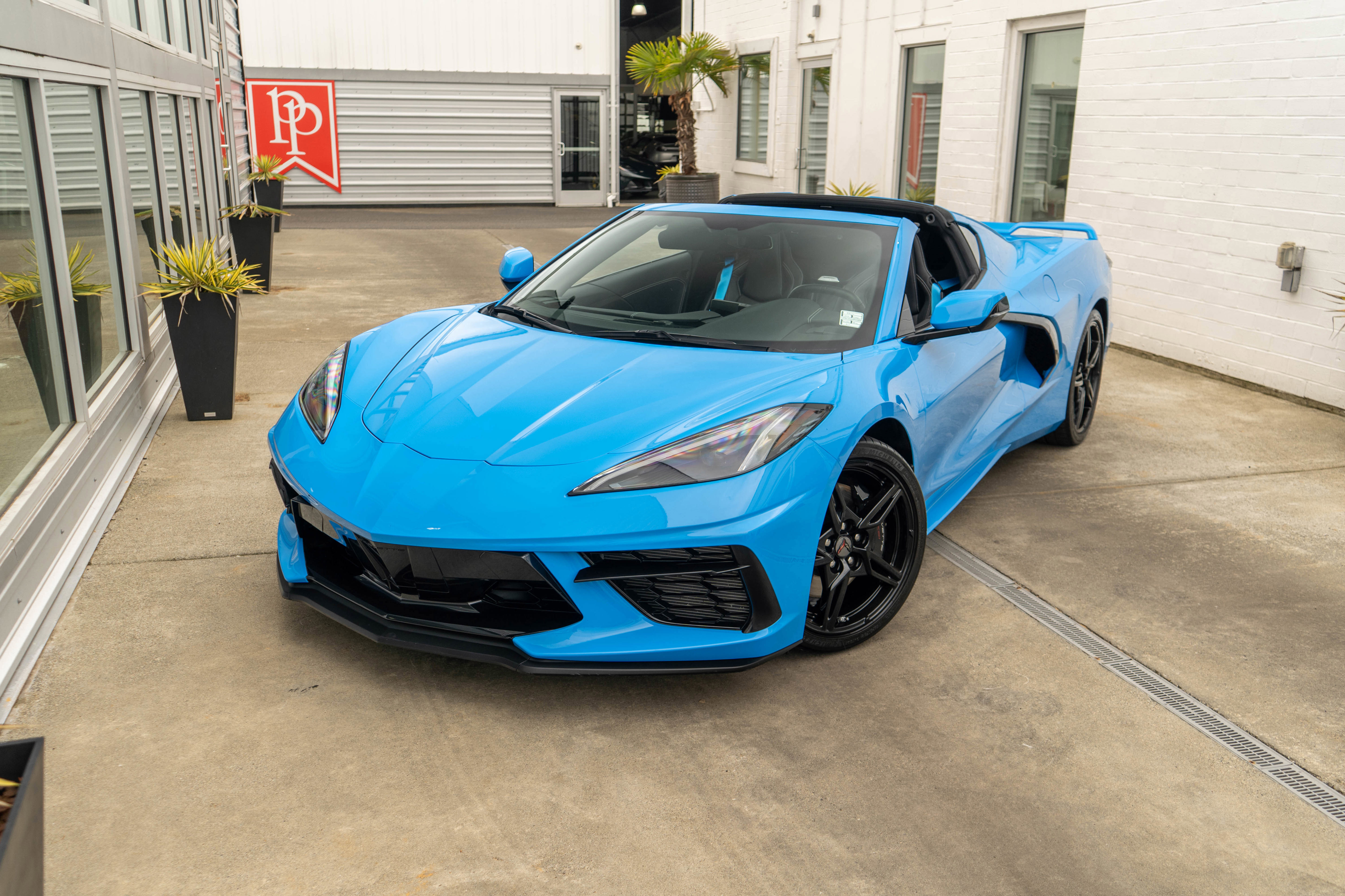Used 2023 Chevrolet Corvette Stingray Coupe w/ Z51 Performance Package RWD image 3