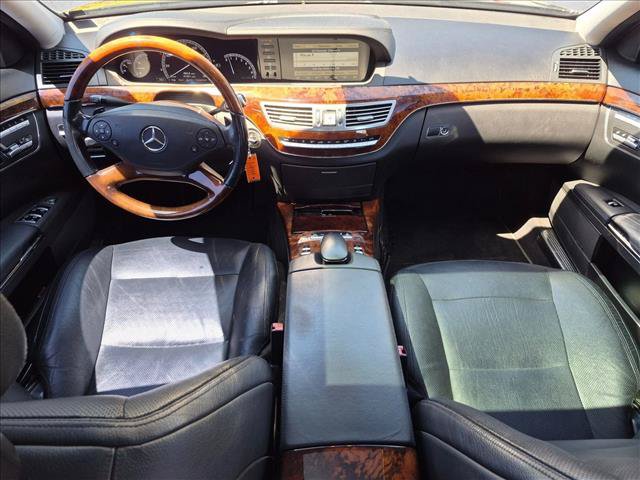 Used 2011 Mercedes-Benz S 550 image 16