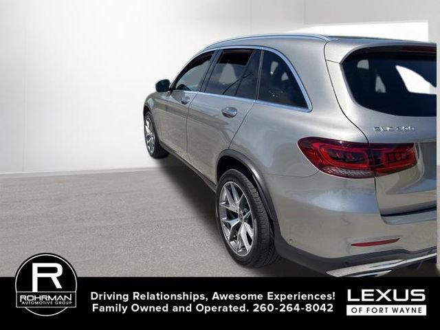 Used 2021 Mercedes-Benz GLC 300 4MATIC image 11