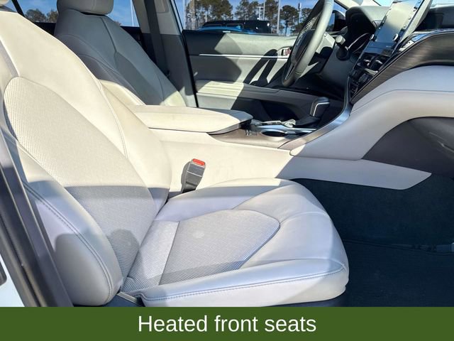Used 2023 Toyota Camry XLE image 12