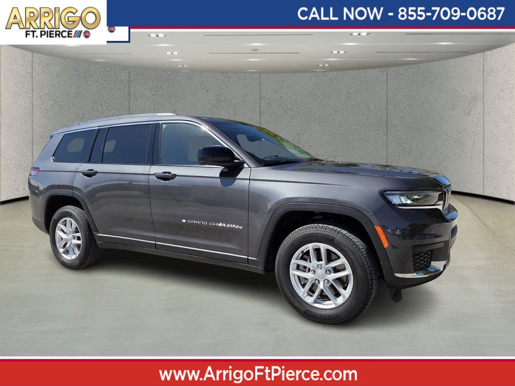 Used 2021 Jeep Grand Cherokee L Laredo w/ Luxury Tech Group I image 1