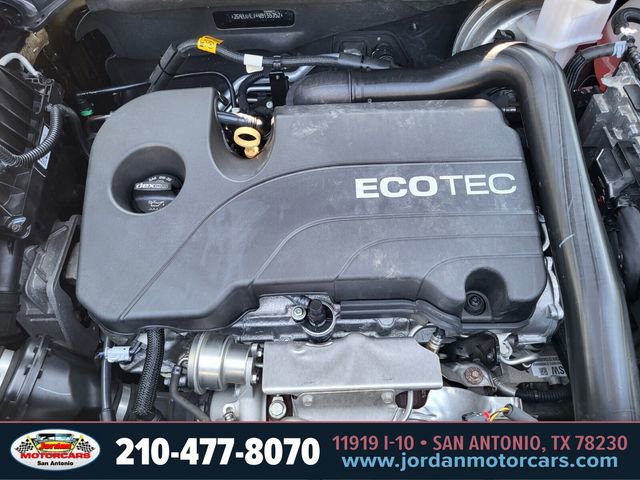 Used 2021 Chevrolet Equinox LS w/ LS Convenience Package FWD image 33