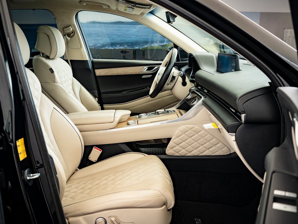 Used 2023 Genesis GV80 3.5T w/ Prestige Package image 21