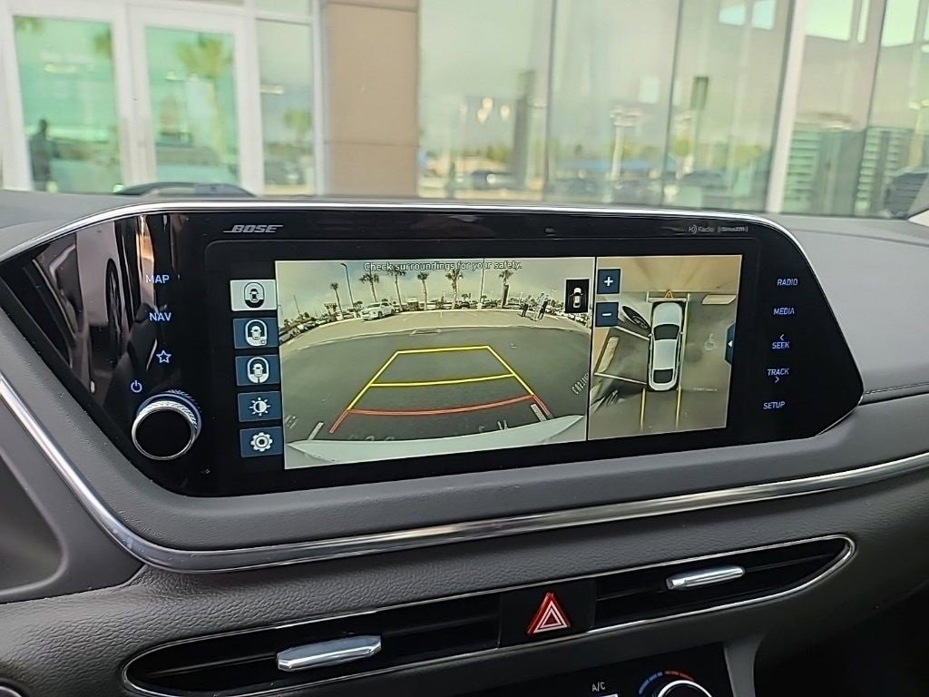 Used 2020 Hyundai Sonata Limited image 16