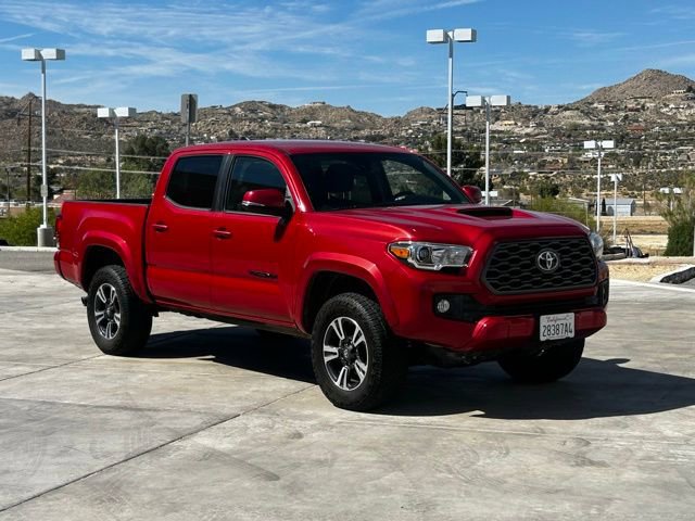 Used 2019 Toyota Tacoma TRD Sport w/ Technology Package image 10