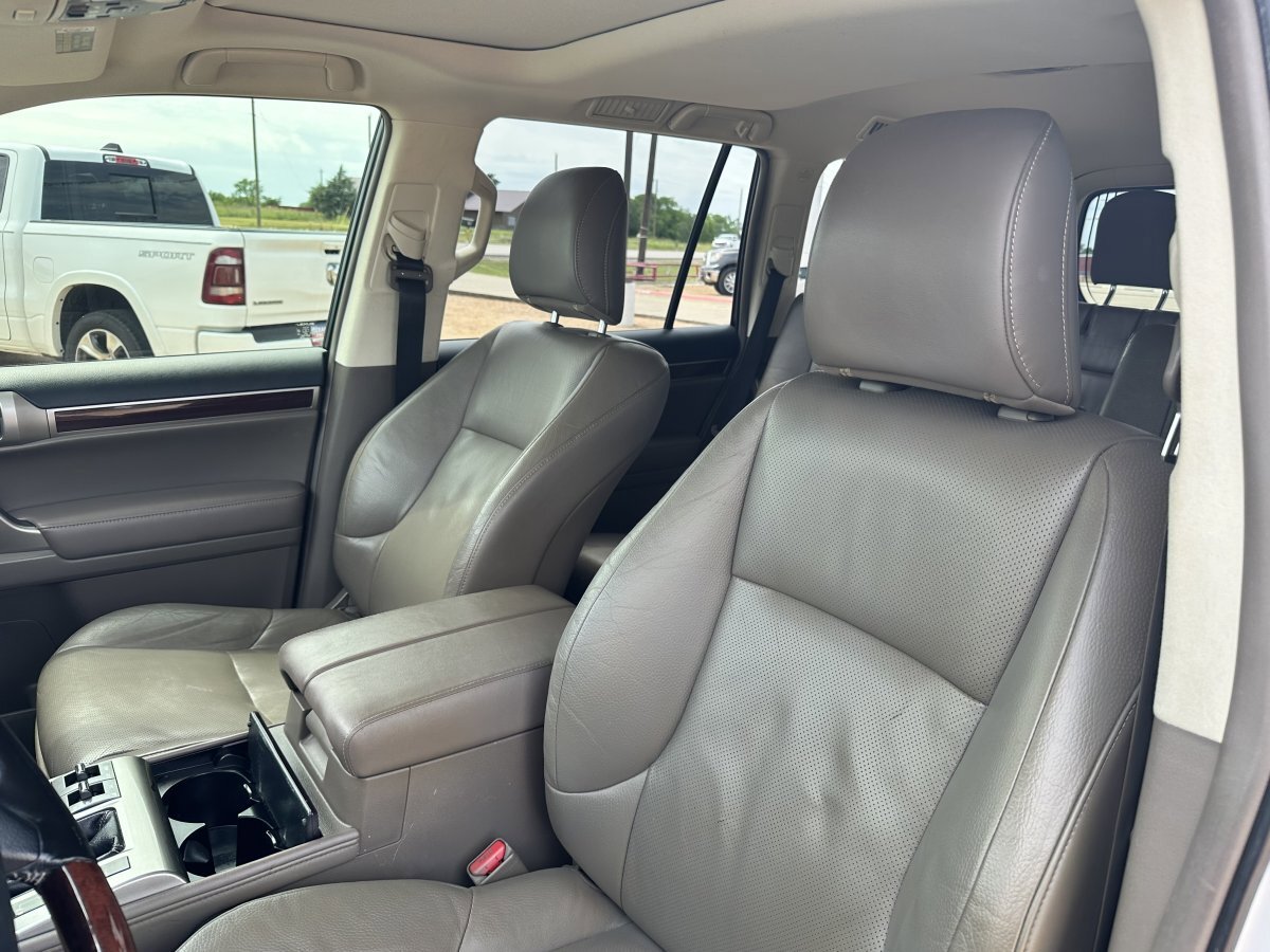Used 2017 Lexus GX 460 Premium AWD/4WD image 12