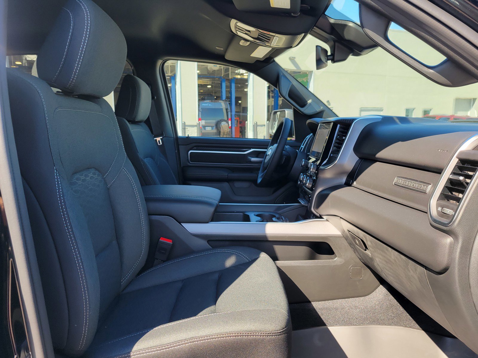 New 2025 RAM 1500 Big Horn AWD/4WD image 19