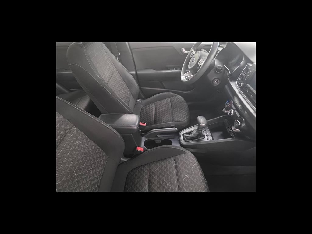 Used 2018 Kia Rio S FWD image 18