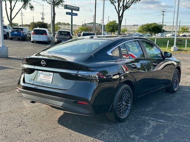 Used 2026 Nissan Sentra SV w/ Floor Mat Package FWD image 3