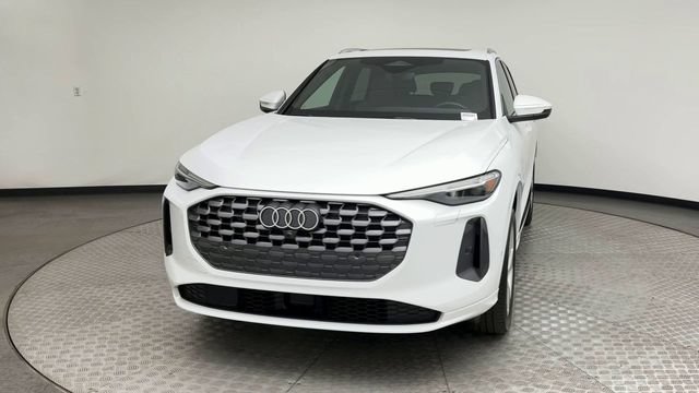 Used 2025 Audi Q5 Premium w/ Premium Plus AWD/4WD image 7