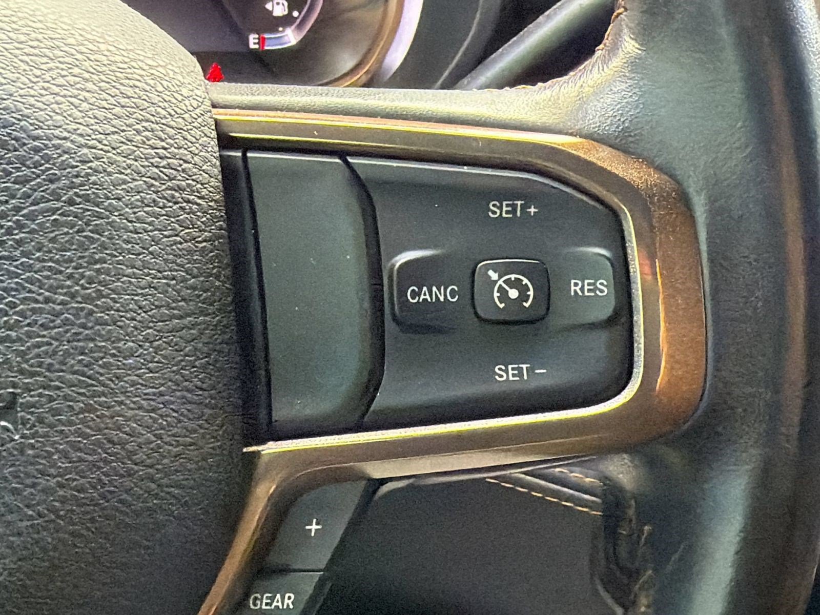 Used 2023 RAM 3500 Limited AWD/4WD image 27