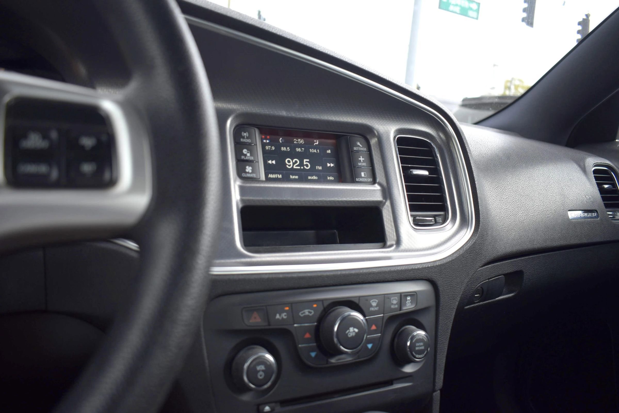 Used 2013 Dodge Charger SE RWD image 20