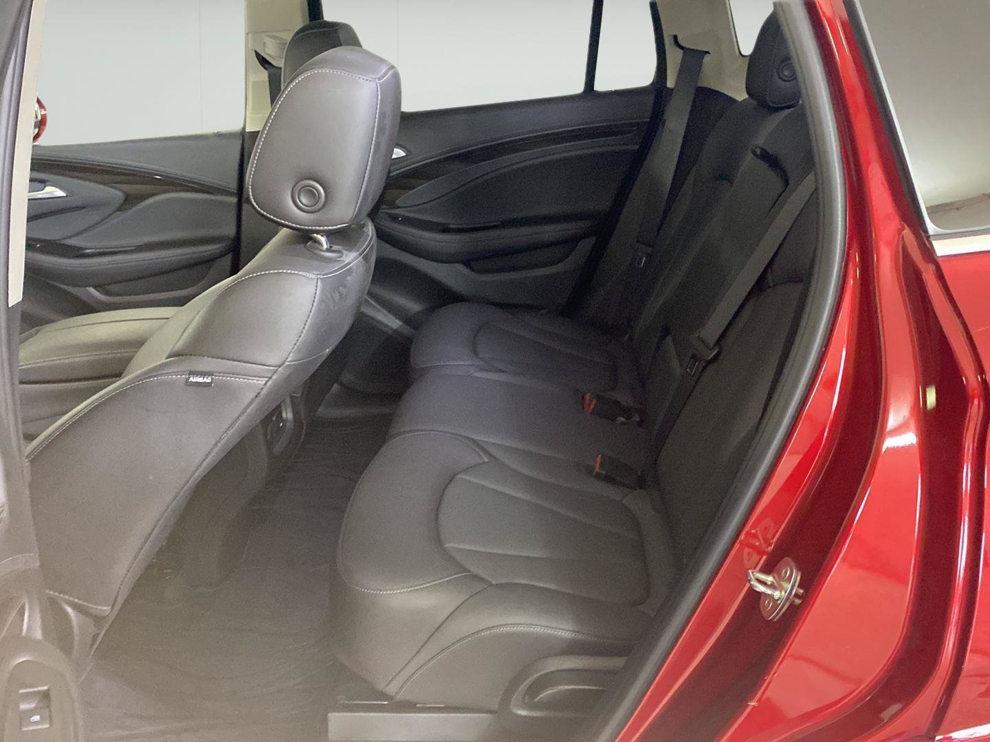 Used 2019 Buick Envision Essence AWD/4WD image 23