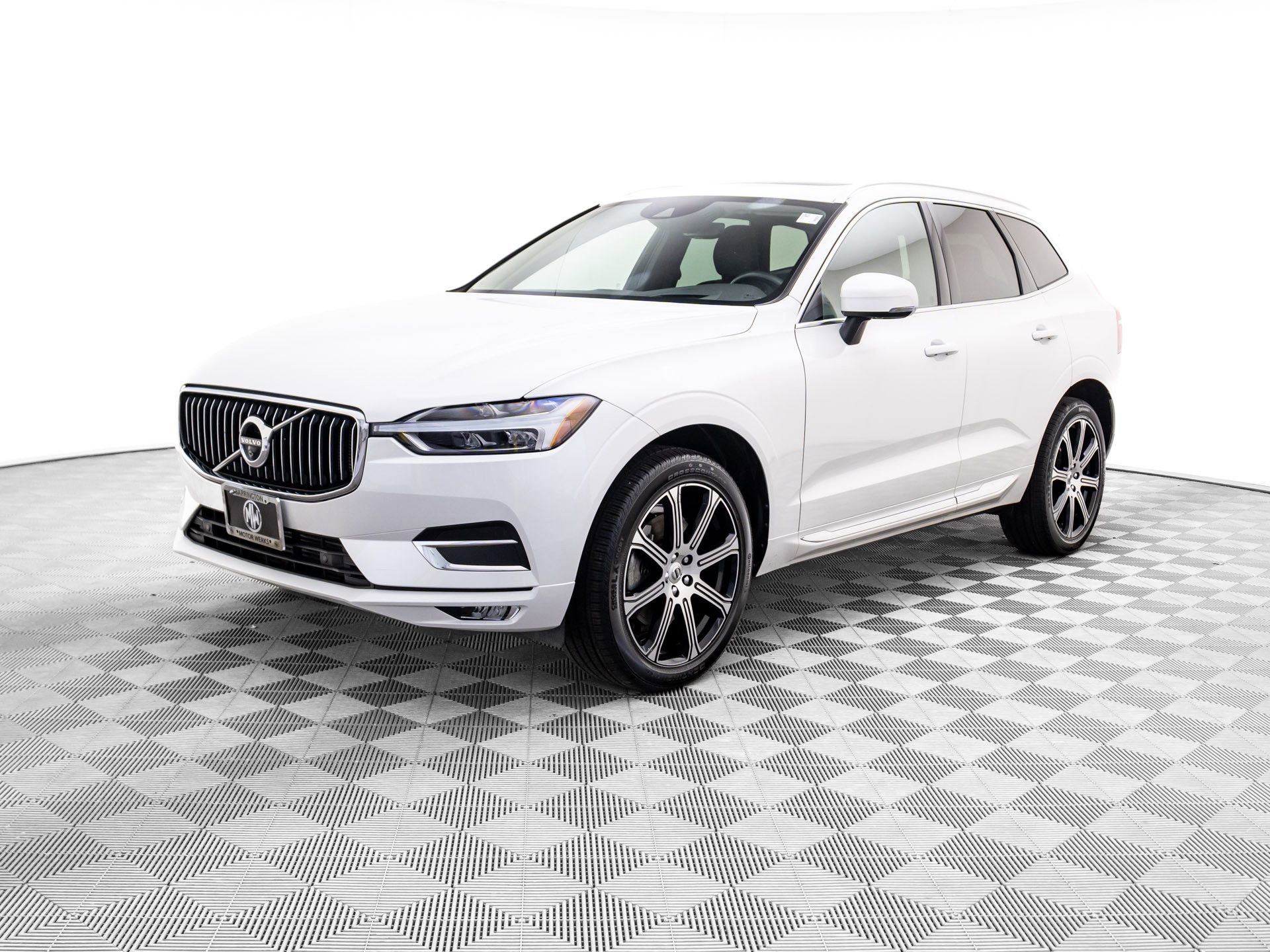 Used 2021 Volvo XC60 T6 Inscription w/ Advanced Package image 1