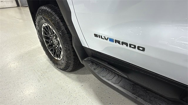 New 2026 Chevrolet Silverado EV Trail Boss image 18