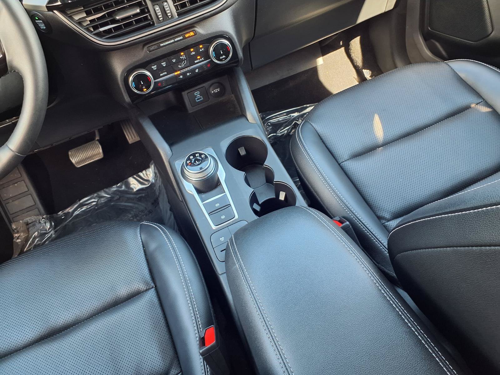 Used 2022 Ford Escape SEL AWD/4WD image 10