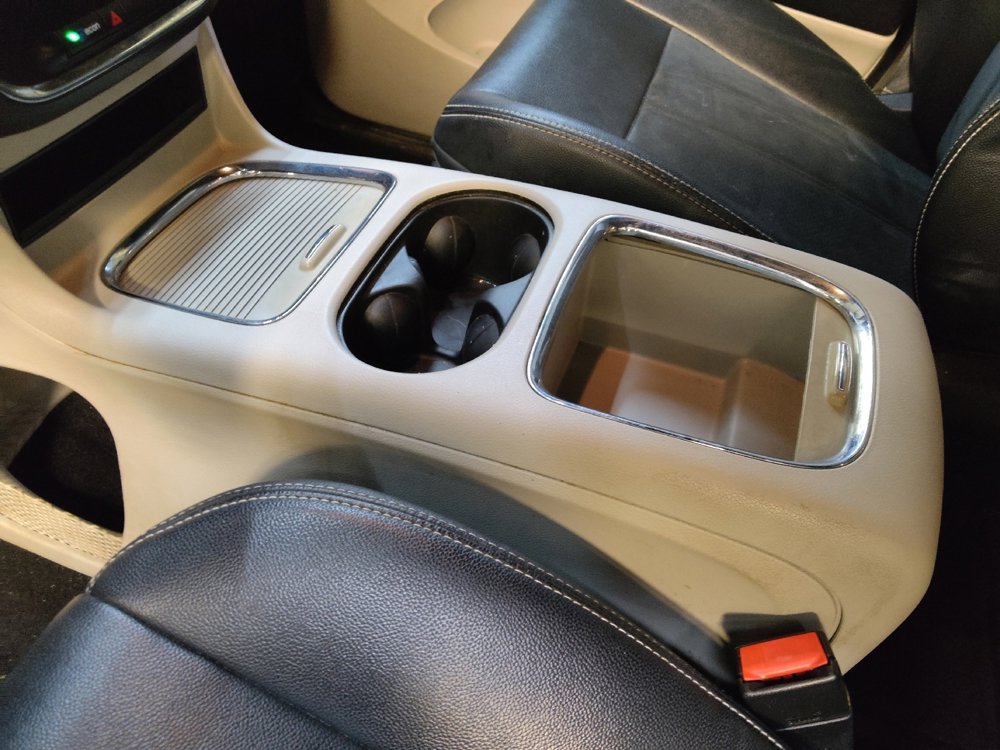 Used 2019 Dodge Grand Caravan SXT image 26