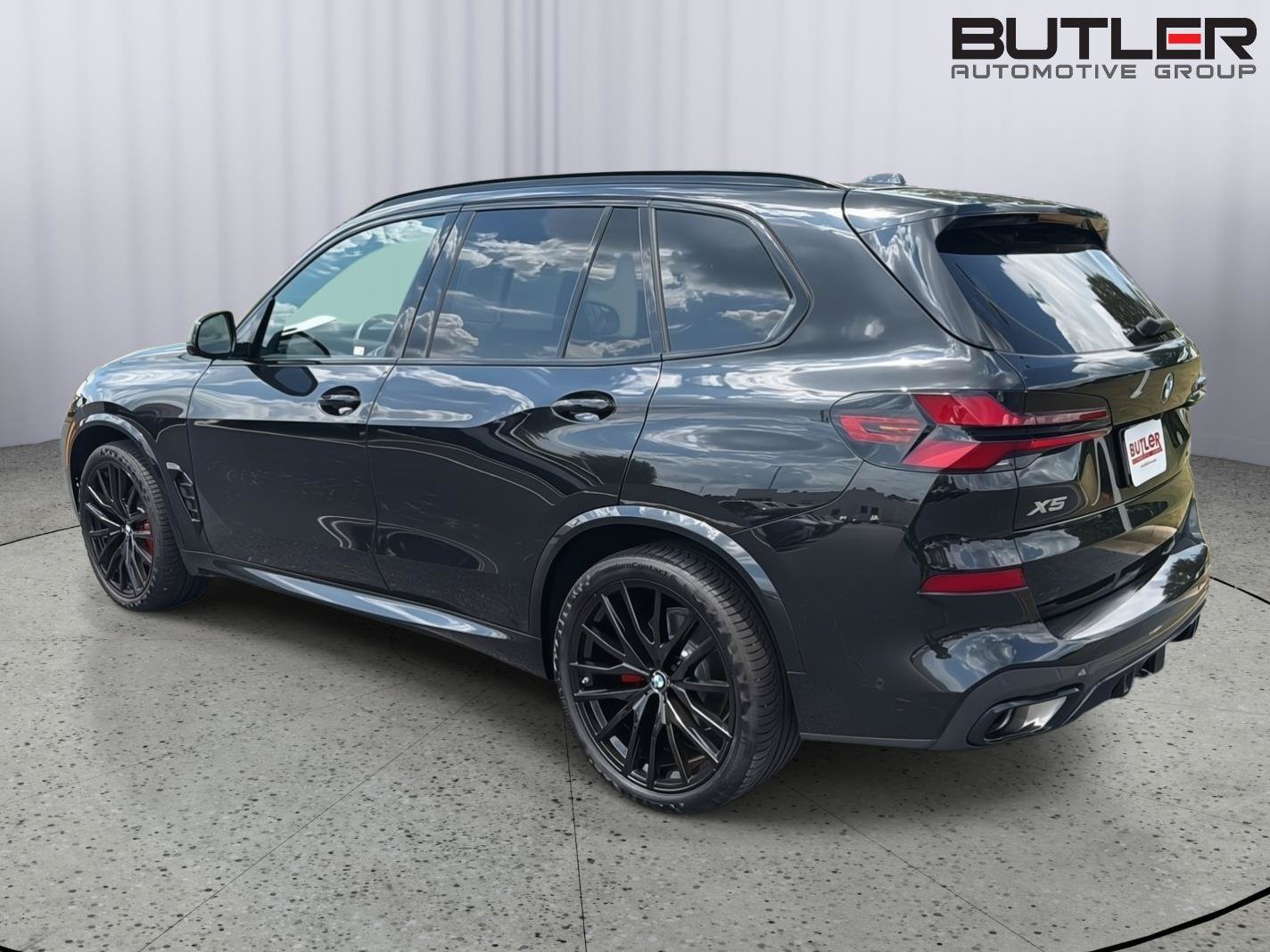 Used 2026 BMW X5 xDrive40i AWD/4WD image 4
