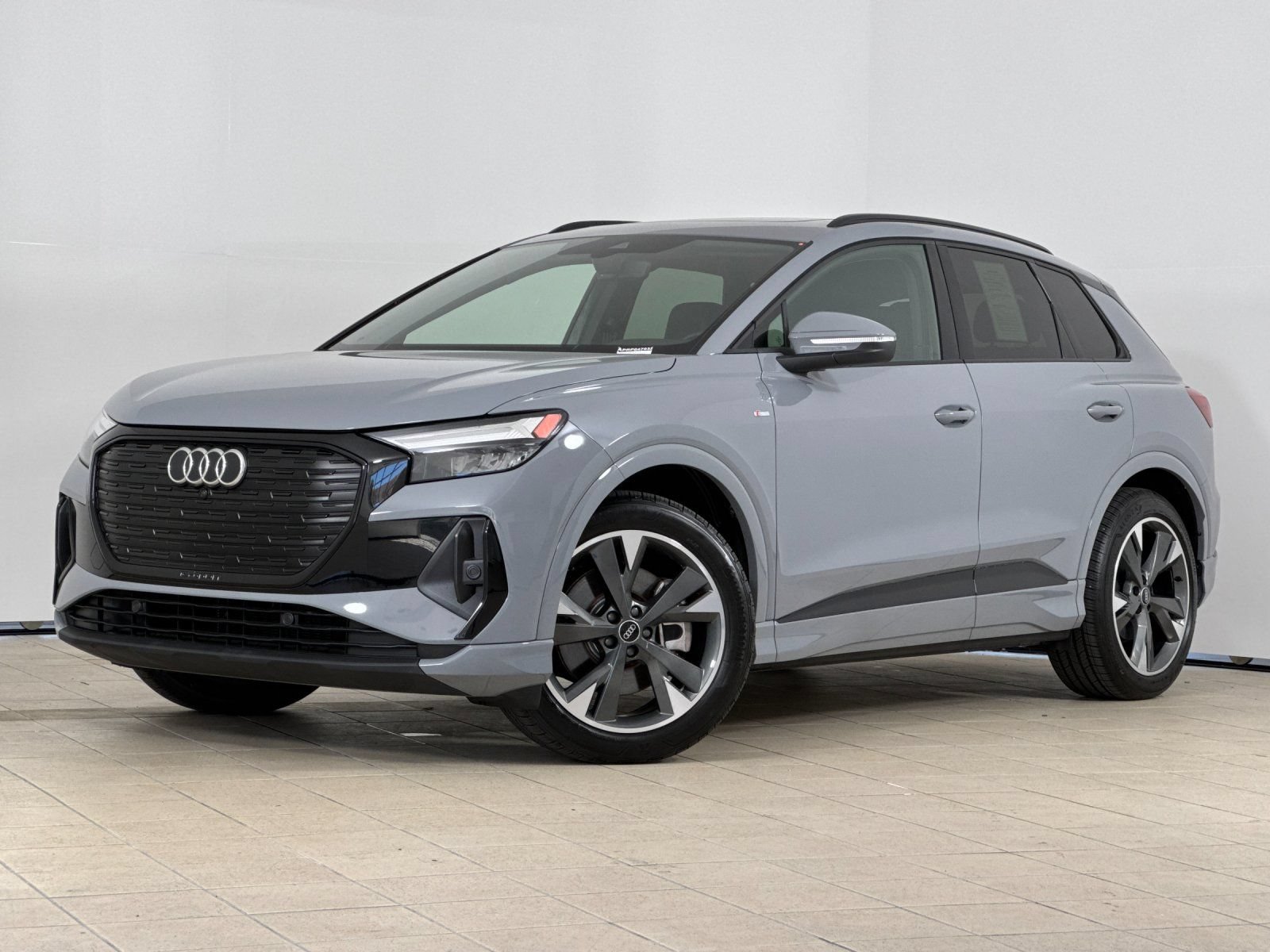 Used 2024 Audi Q4 e-tron Premium w/ Convenience Package