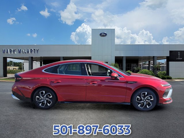 Used 2025 Hyundai Sonata SEL FWD image 6