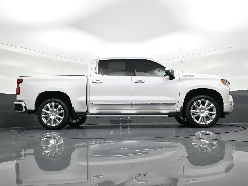 Used 2025 Chevrolet Silverado 1500 High Country w/ High Country Premium Package image 29
